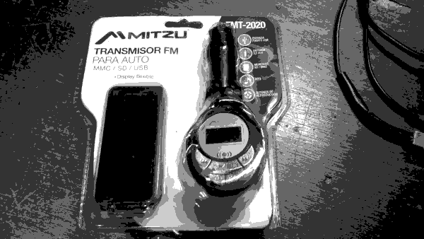 Transmisor de FM para el automóvil